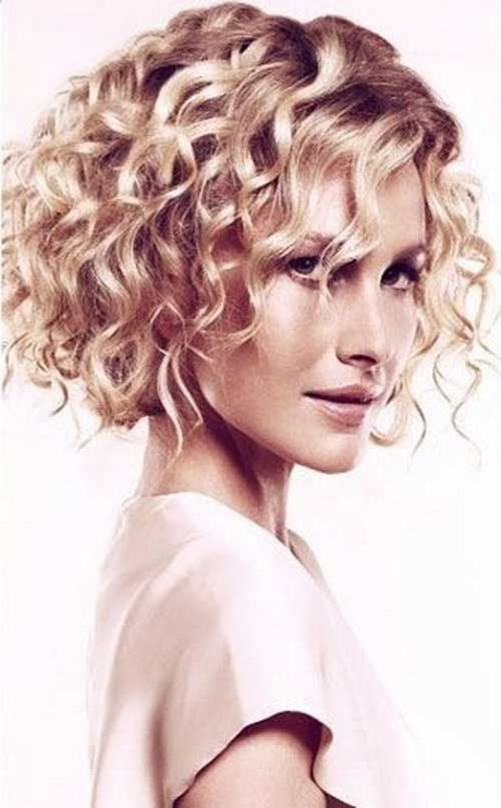 curly-hairstyle-2016-01_13 Curly hairstyle 2016