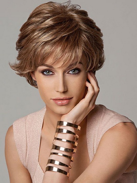 Layered short haircuts 2016