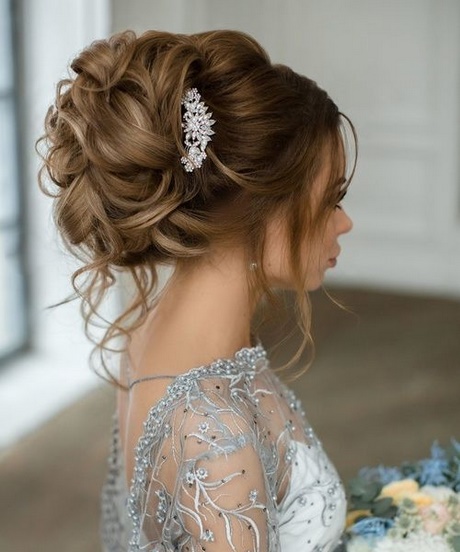 bridal-hairstyles-2018-74_14 Bridal hairstyles 2018