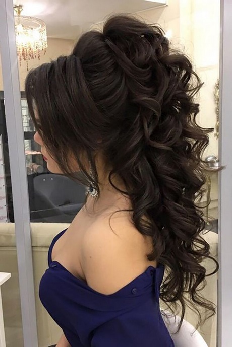 down-prom-hairstyles-2018-63_20 Down prom hairstyles 2018