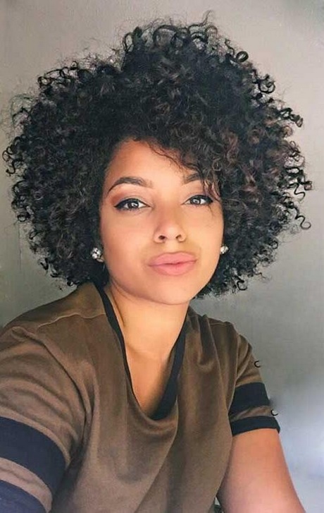 short-naturally-curly-hairstyles-2018-19_11 Short naturally curly hairstyles 2018