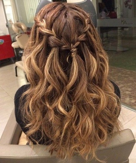 ball-hairstyles-2018-33_14 Ball hairstyles 2018