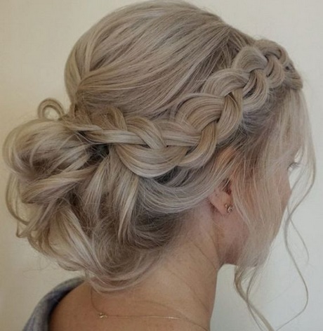 bridesmaid-bun-hairstyles-08 Bridesmaid bun hairstyles