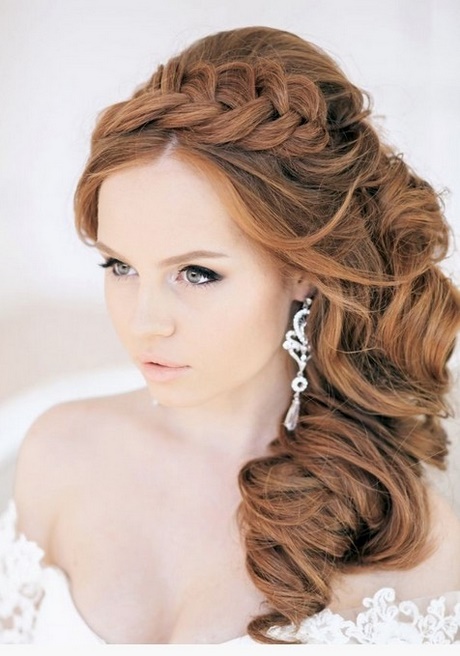 bridesmaid-side-hairstyles-43_12 Bridesmaid side hairstyles