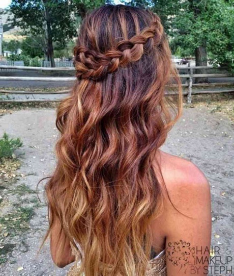 cute-down-hairstyles-for-prom-19_15 Cute down hairstyles for prom