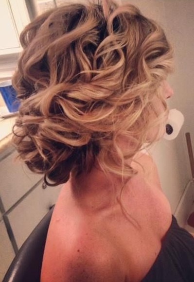 grad-hairstyles-updos-52_11 Grad hairstyles updos