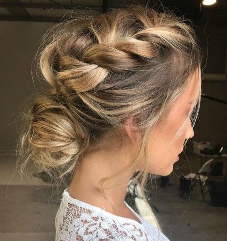 hairstyles-up-2018-18_18 Hairstyles up 2018