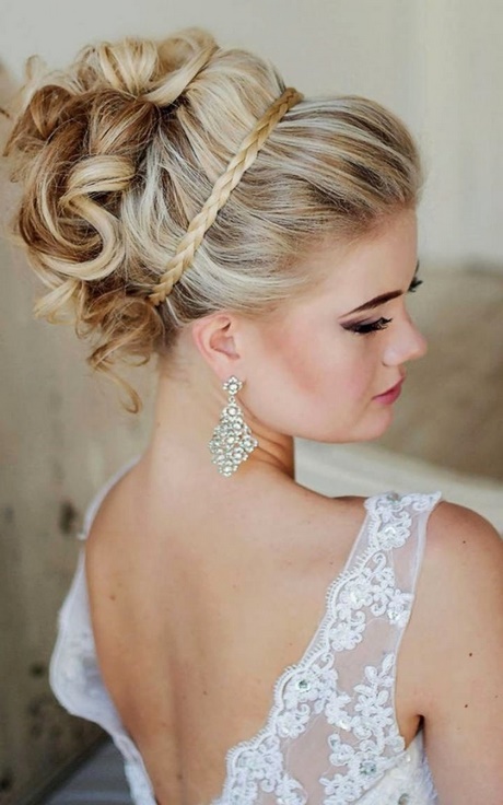 modern-bridesmaid-hairstyles-51_17 Modern bridesmaid hairstyles