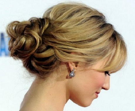 popular-bridesmaid-hairstyles-36_11 Popular bridesmaid hairstyles