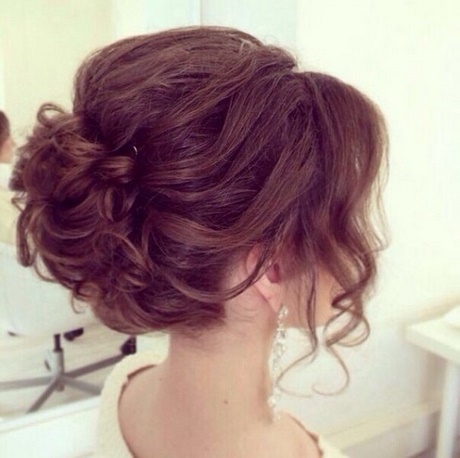 pretty-prom-hairstyles-for-long-hair-18_13 Pretty prom hairstyles for long hair