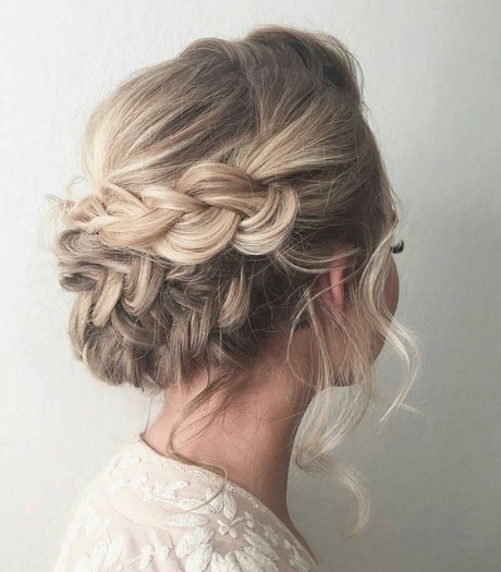 prom-hair-updos-2018-16_2 Prom hair updos 2018