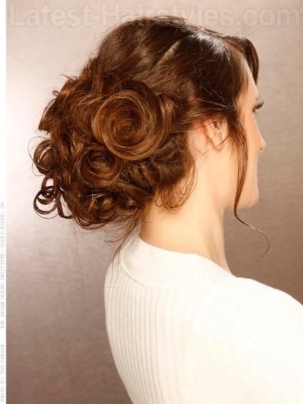 prom-hairstyles-for-long-dark-hair-39_16 Prom hairstyles for long dark hair