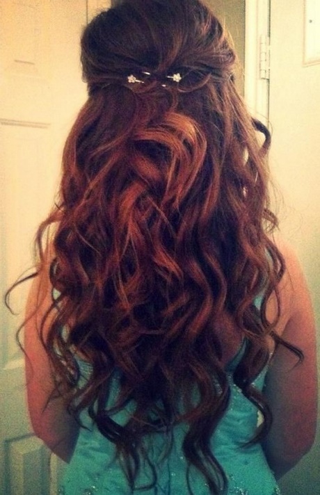 prom-hairstyles-for-long-hair-down-curly-36_12 Prom hairstyles for long hair down curly