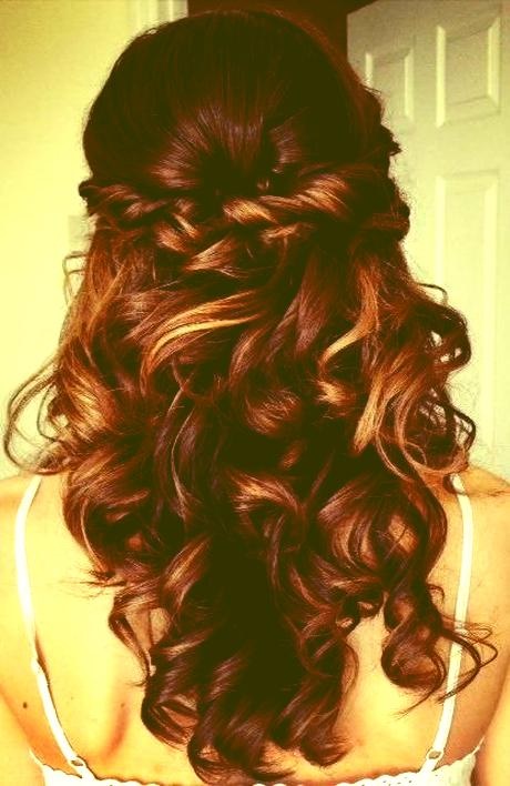 prom-hairstyles-for-long-hair-down-curly-36_13 Prom hairstyles for long hair down curly