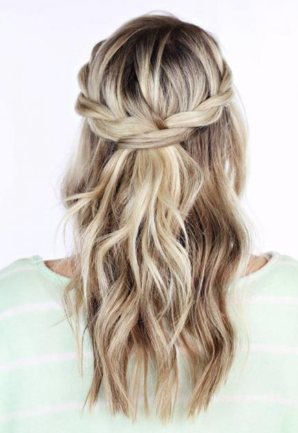 prom-hairstyles-for-long-hair-down-curly-36_9 Prom hairstyles for long hair down curly
