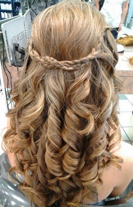 prom-hairstyles-for-long-hair-with-braids-and-curls-97 Prom hairstyles for long hair with braids and curls