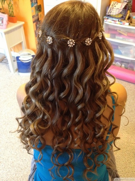 prom-hairstyles-for-long-hair-with-braids-and-curls-97_13 Prom hairstyles for long hair with braids and curls