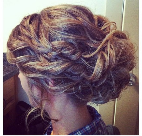 prom-updos-for-long-hair-with-braids-38_11 Prom updos for long hair with braids