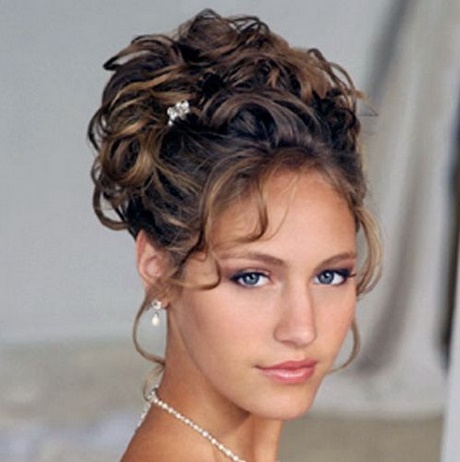 prom-updos-for-thick-hair-39_10 Prom updos for thick hair