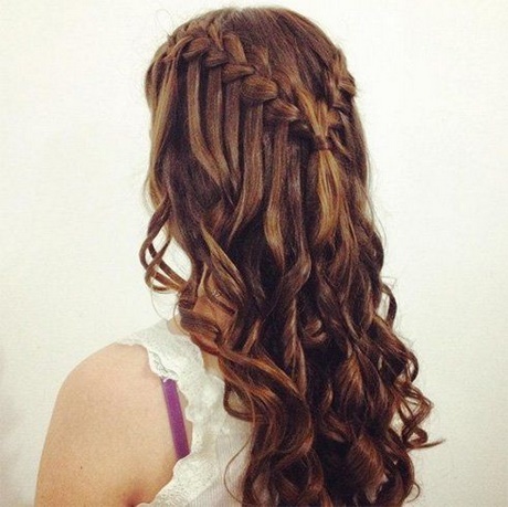 simple-homecoming-hairstyles-34_19 Simple homecoming hairstyles