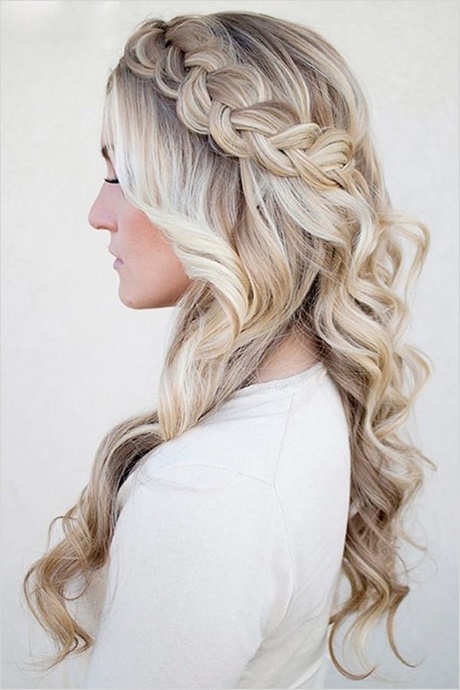 simple-homecoming-hairstyles-34_7 Simple homecoming hairstyles