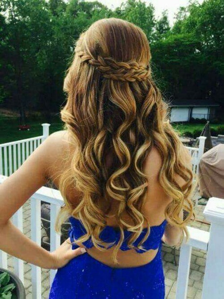 simple-homecoming-hairstyles-34_8 Simple homecoming hairstyles