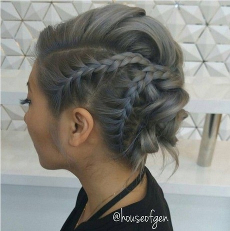 trendy-updos-for-long-hair-36_16 Trendy updos for long hair