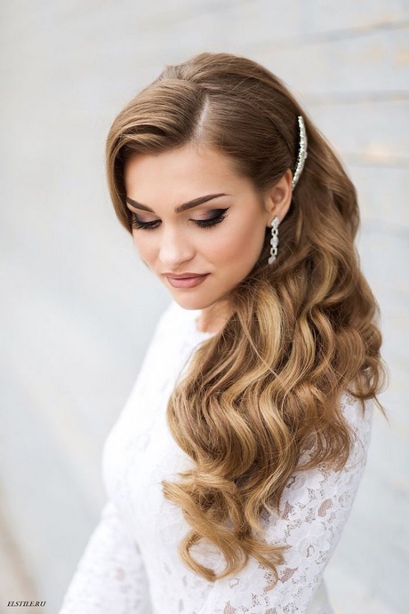 trendy-wedding-hairstyles-35_5 Trendy wedding hairstyles