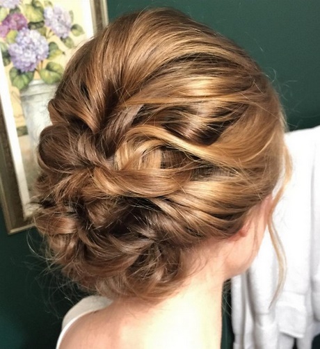 updo-hairstyles-for-medium-long-hair-00_5 Updo hairstyles for medium long hair