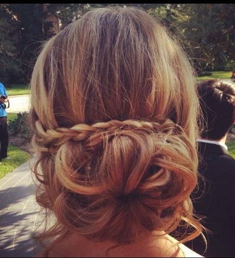 updo-hairstyles-for-wedding-bridesmaid-84_15 Updo hairstyles for wedding bridesmaid