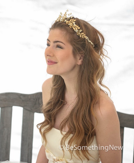 wedding-headpieces-for-long-hair-53_9 Wedding headpieces for long hair