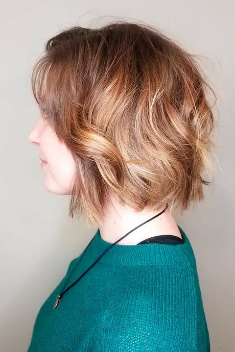 best-short-hairstyles-for-round-faces-2022-33_11 Best short hairstyles for round faces 2022