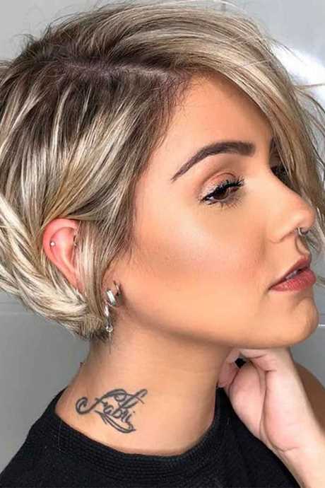 latest-womens-short-hairstyles-2022-74_8 Latest womens short hairstyles 2022