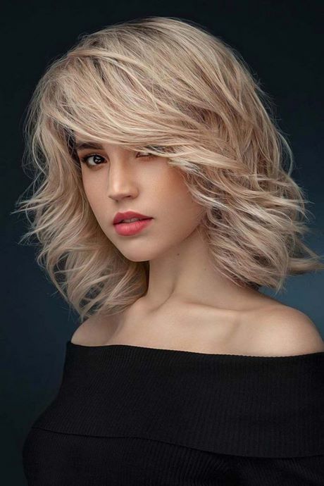 very-short-hairstyles-for-round-faces-2022-53_10 Very short hairstyles for round faces 2022