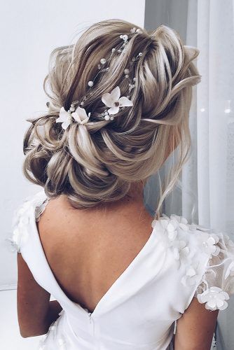 wedding-hairstyles-for-long-hair-2022-09_8 Wedding hairstyles for long hair 2022