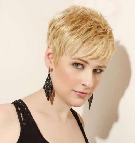 are-short-hairstyles-in-for-2016-76_9 Are short hairstyles in for 2016