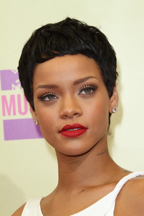 rihanna-short-hair-styles-2016-64_6 Rihanna short hair styles 2016