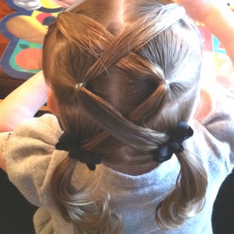 easy-hairdos-for-girls-13_10 Easy hairdos for girls