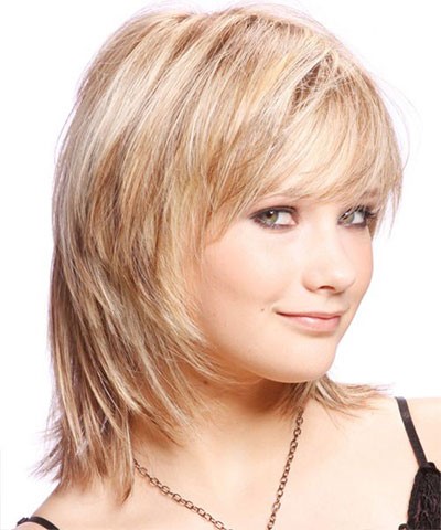 pictures-of-shoulder-length-haircuts-with-bangs-97_18 Pictures of shoulder length haircuts with bangs