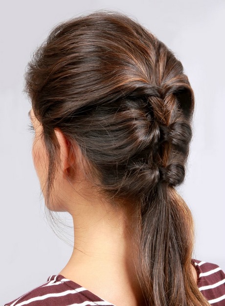easy-hairdos-for-long-hair-to-do-at-home-83_14 Easy hairdos for long hair to do at home