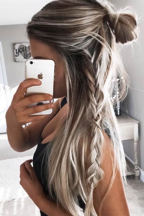 easy-hairstyles-to-do-with-long-hair-83_9 Easy hairstyles to do with long hair