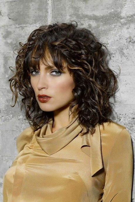 haircuts-for-wavy-hair-2019-80_2 Haircuts for wavy hair 2019