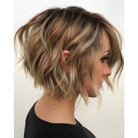 layered-haircuts-for-medium-hair-2019-85_8 Layered haircuts for medium hair 2019