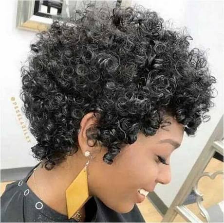 naturally-curly-short-hairstyles-2019-61_3 Naturally curly short hairstyles 2019