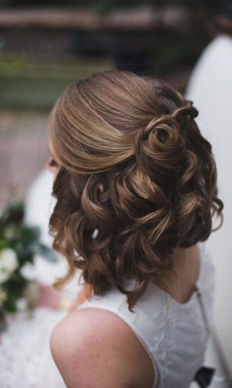wedding-hairstyles-for-short-hair-half-up-half-down-53 Wedding hairstyles for short hair half up half down