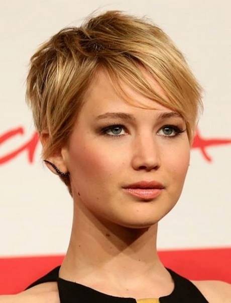 best-haircut-for-round-face-female-2020-39_3 Best haircut for round face female 2020