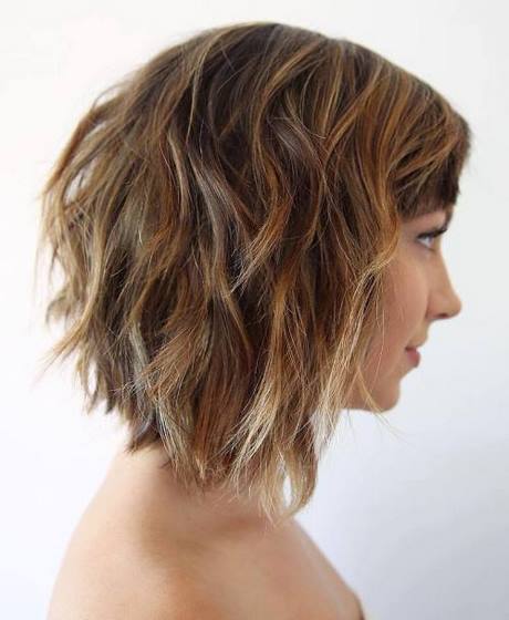 curly-bob-hairstyles-2020-43_5 Curly bob hairstyles 2020