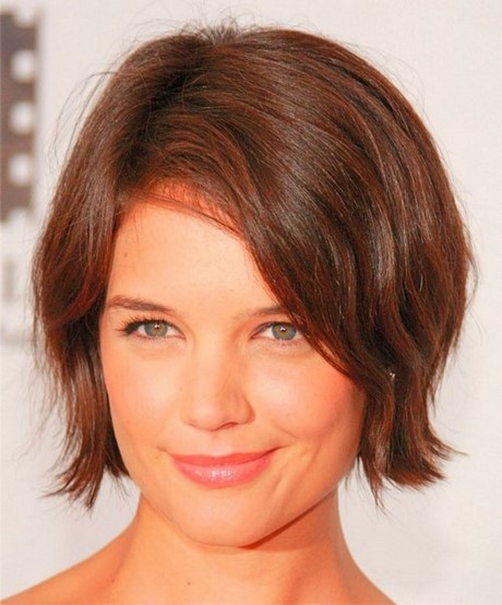 cute-haircuts-for-round-faces-2020-59_14 Cute haircuts for round faces 2020