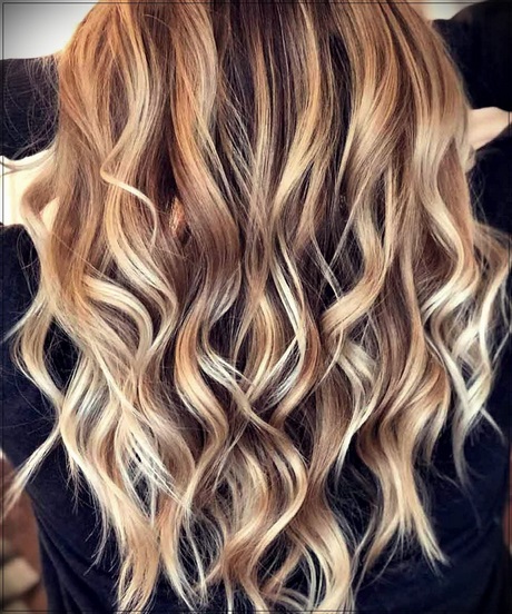 hairstyles-for-long-wavy-hair-2020-26_16 Hairstyles for long wavy hair 2020
