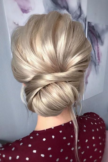 hairstyles-upstyles-2020-27 Hairstyles upstyles 2020